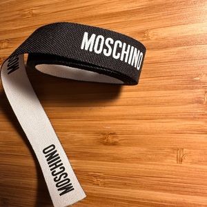 Moschino band.